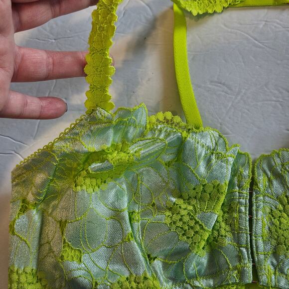 Savage X Fenty Perfect Poppy Lace Bralette Seashell Blue Women's Size Large - Picture 5 of 8